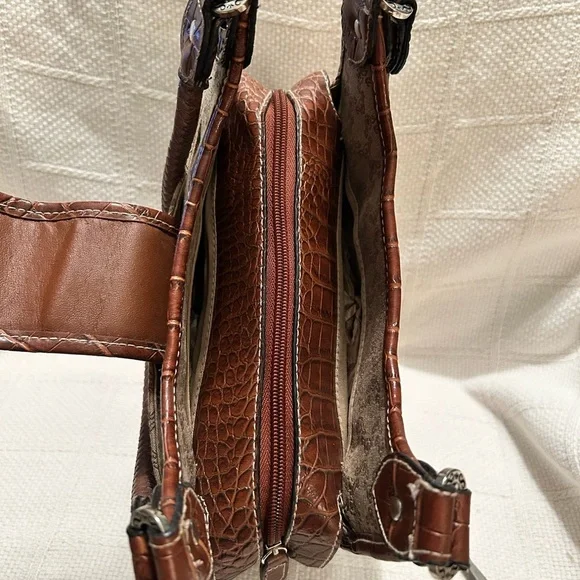 ROSETTI purse with matching keychain - Picture 9 of 14